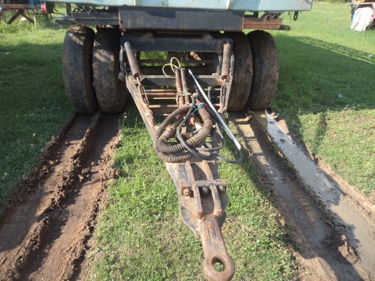 ขาย335000บาทขายลูกพ่วงดั้ม เล่มทะเบียนพร้อมโอน