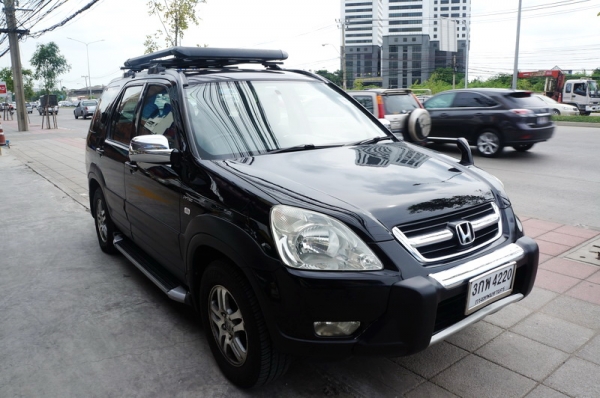HONDA CRV ปี2003 ตัว TOP ติดแก็ส LPG หัวฉีด เบาะหนัง ล้อ MAX สีสวย แอร์เย็น ชุดแต่งรอบคัน หน้า+หลังเดิมๆ
