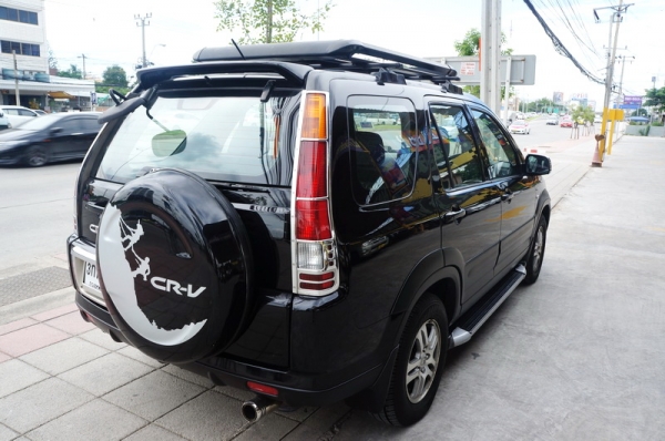 HONDA CRV ปี2003 ตัว TOP ติดแก็ส LPG หัวฉีด เบาะหนัง ล้อ MAX สีสวย แอร์เย็น ชุดแต่งรอบคัน หน้า+หลังเดิมๆ