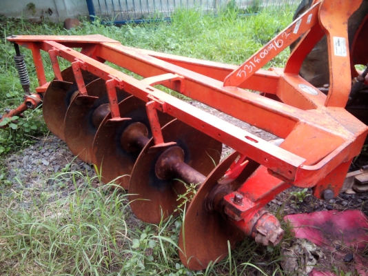 ผานพรวน5ใบ ตราช้าง ใส่70แรงขึ้นไป