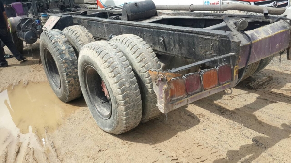 ช่วงล่าง2เพลา ของอีซูซุ 240 พร้อมใช้งาน ** ยังอยู่กับรถพร้อมถอดให้เลยครับ **