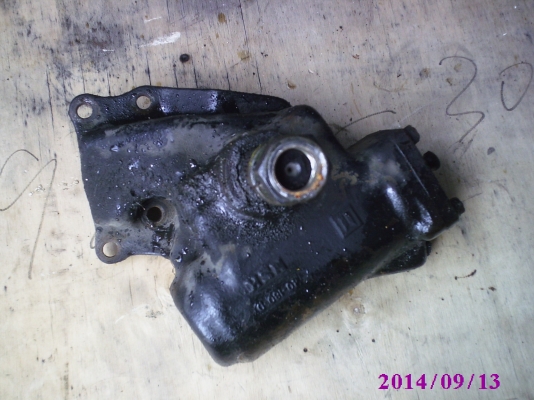 กระปุกพวงมาลัย NPR 115