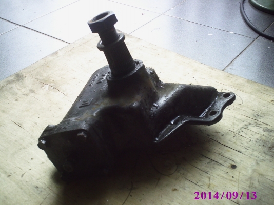 กระปุกพวงมาลัย NPR 115