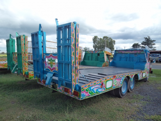 ขาย395000บาท รถ10ล้อเทเลอร์ สภาพสวยๆ พร้อมใช้งานคับ(ล็อดนี้หมดแล้วคับ)