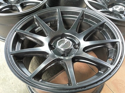 ขายล้อแม็กXXR527 งานPDW ขอบ15 กว้าง8 OFF20 4รู100 4 ล้อ