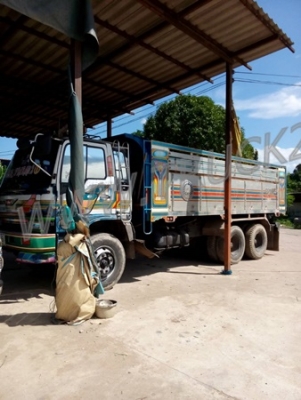 HINO 10 ล้อ รุ่น FM3MNLD ปีจดทะเบียน  2538  240 แรงม้า