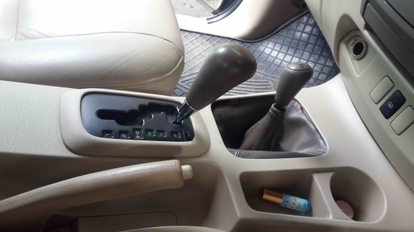 TOYOTA HILUX VIGO D4D Double Cap 3.0 AT ปี 2005 TOYOTA HILUX VIGO D4D Double Cap 3.0 AT ปี 2005