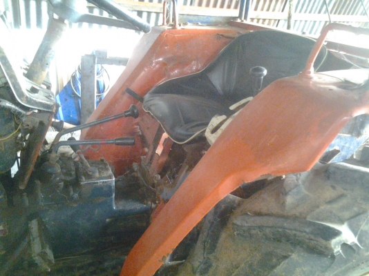 มีพาน5ขายตามสภาพรถไถ20แรงมีโฟวินมีดันหน้าแตถอดออกยังไม่ได้ประกอบ มีพาน5ขายตามสภาพรถไถ20แรงมีโฟวินมีดันหน้าแตถอดออกยังไม่ได้ประกอบ