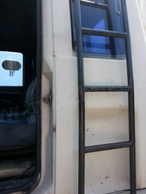 รถบรรทุก 10 ล้อพื้นเรียบ ISUZU รุ่น FTR125Y มีแอร์ พวงมาลัยเพาเวอร์ ระบบเบรคทริฟฟี่