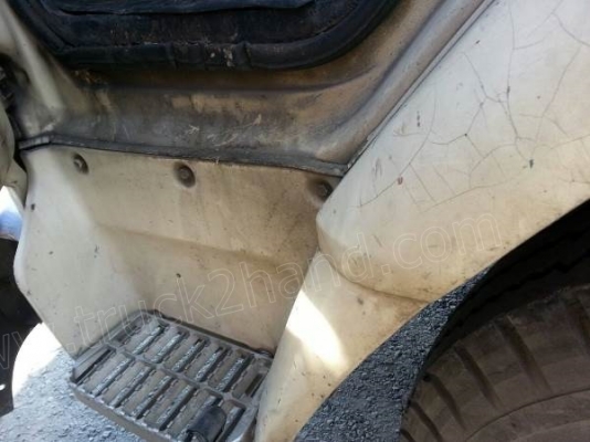 รถบรรทุก 10 ล้อพื้นเรียบ ISUZU รุ่น FTR125Y มีแอร์ พวงมาลัยเพาเวอร์ ระบบเบรคทริฟฟี่