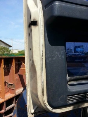 รถบรรทุก 10 ล้อพื้นเรียบ ISUZU รุ่น FTR125Y มีแอร์ พวงมาลัยเพาเวอร์ ระบบเบรคทริฟฟี่