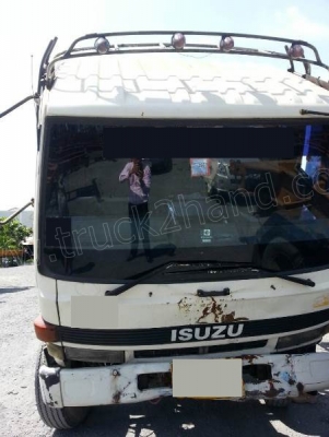 รถบรรทุก 10 ล้อพื้นเรียบ ISUZU รุ่น FTR125Y มีแอร์ พวงมาลัยเพาเวอร์ ระบบเบรคทริฟฟี่