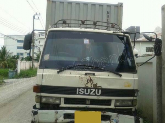 รถบรรทุก 10 ล้อพื้นเรียบ ISUZU รุ่น FTR125Y มีแอร์ พวงมาลัยเพาเวอร์ ระบบเบรคทริฟฟี่