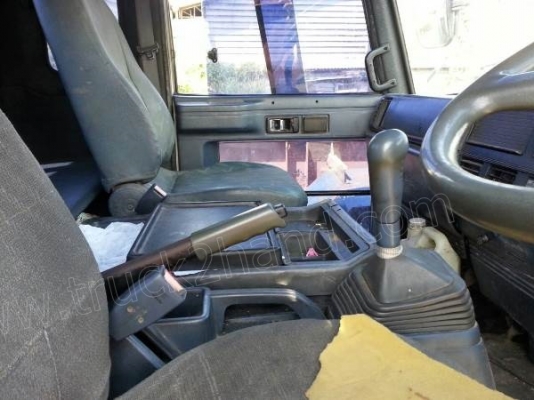 รถบรรทุก 10 ล้อพื้นเรียบ ISUZU รุ่น FTR125Y มีแอร์ พวงมาลัยเพาเวอร์ ระบบเบรคทริฟฟี่