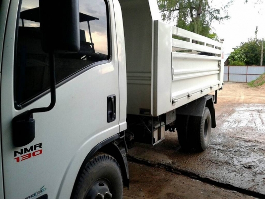 ขาย6ล้ออีซูซุNMR 130 แรงดั้ม ปี53ยาว 3.80เมตรสภาพสวยพร้อมใช้ ขาย6ล้ออีซูซุNMR 130 แรงดั้ม ปี53ยาว 3.80เมตรสภาพสวยพร้อมใช้