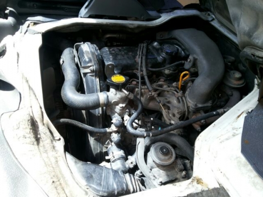 รถตู้ TOYOTA  ตาเหยี่ยว ปี 2000 ( มือเดียว ) ใช้น้อย พร้อมใช้