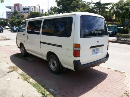 รถตู้ TOYOTA  ตาเหยี่ยว ปี 2000 ( มือเดียว ) ใช้น้อย พร้อมใช้