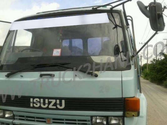 10 ล้อ ISUZU กระบะบรรทุกพื้นเรียบ  ปีจดทะเบียน 2541สภาพพร้อมใช้งาน
