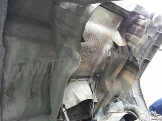 10 ล้อ ISUZU กระบะบรรทุกพื้นเรียบ  ปีจดทะเบียน 2541สภาพพร้อมใช้งาน