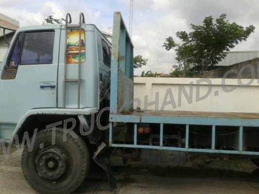 10 ล้อ ISUZU กระบะบรรทุกพื้นเรียบ  ปีจดทะเบียน 2541สภาพพร้อมใช้งาน