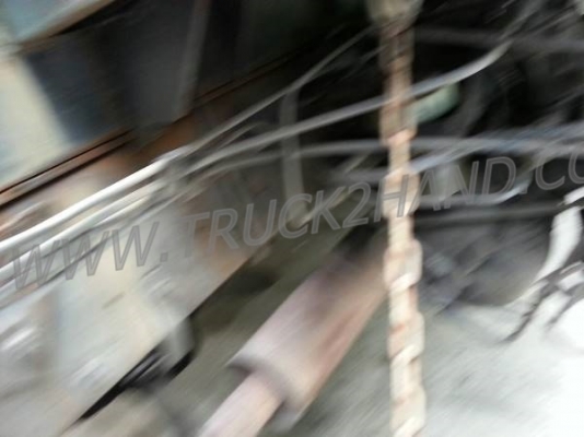 10 ล้อ ISUZU กระบะบรรทุกพื้นเรียบ  ปีจดทะเบียน 2541สภาพพร้อมใช้งาน