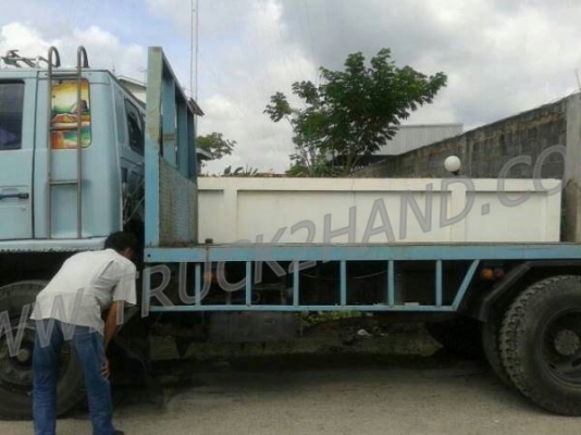 10 ล้อ ISUZU กระบะบรรทุกพื้นเรียบ  ปีจดทะเบียน 2541สภาพพร้อมใช้งาน