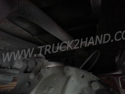 10 ล้อ ISUZU กระบะบรรทุกพื้นเรียบ  ปีจดทะเบียน 2541สภาพพร้อมใช้งาน