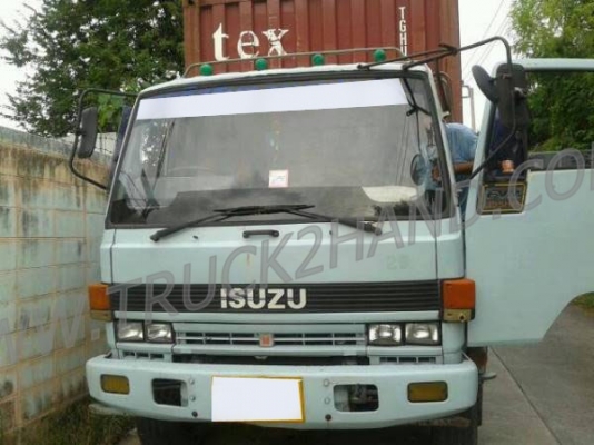 10 ล้อ ISUZU กระบะบรรทุกพื้นเรียบ  ปีจดทะเบียน 2541สภาพพร้อมใช้งาน