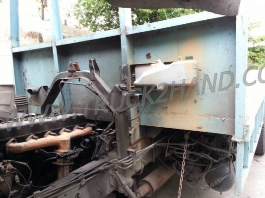 10 ล้อ ISUZU กระบะบรรทุกพื้นเรียบ  ปีจดทะเบียน 2541สภาพพร้อมใช้งาน