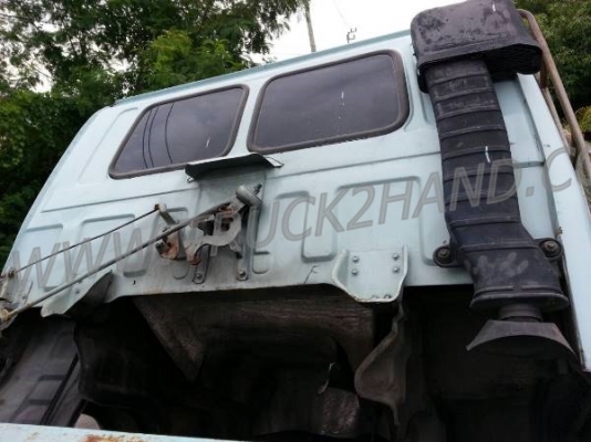 10 ล้อ ISUZU กระบะบรรทุกพื้นเรียบ  ปีจดทะเบียน 2541สภาพพร้อมใช้งาน