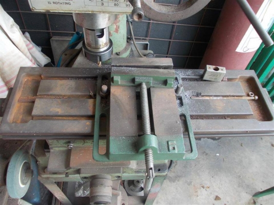 ขายครับขายเครื่องมิลลิ่งตั่งโต๊ะ เกียร์บล็อก แปลงเป็นไฟบ้านแล้ว สภาพใช้งาน ตามรูป 29000 บาท 0814583376 ช่างเอก มีบริการจัดส่งทั่วประเทศ ขายครับขายเครื่องมิลลิ่งตั่งโต๊ะ เกียร์บล็อก แปลงเป็นไฟบ้านแล้ว สภาพใช้งาน ตามรูป 29000 บาท 0814583376 ช่างเอก มีบริการจัดส่งทั่วประเทศ