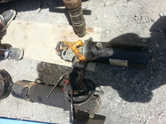 มาอีกแล้ว!!!! ปั๊มไฮดรอลิค 12v