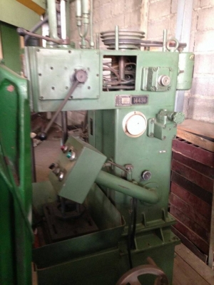 ขายครับขายเครื่องขัดกระบอกสูบ เครื่องยนต์สูบเดียว ของญี่ปุ่น พังนอกต้องเช็คไฟ 55000 บาท สภาพหน้างาน 0814583376 เอกปทุม มีบริการจัดส่งทั่วประเทศ