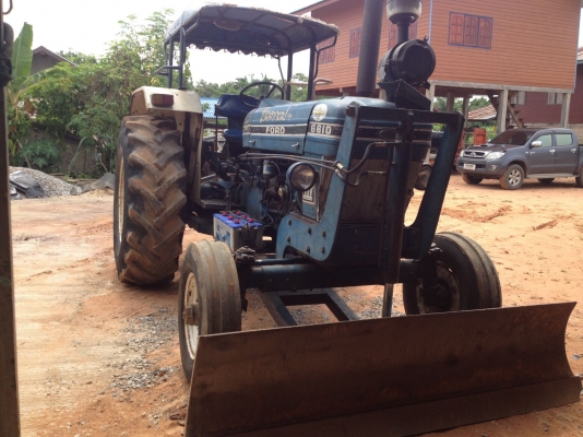 ขายรถไถford 77 เสื้อลาย5500 พร้อมใช้งาน เอกสารพร้อม