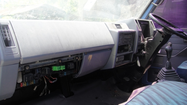 ISUZU NPR เครื่อง115 ยาว5เมตร แอร์ เพาเวอร์ รถสวยพร้อมใช้