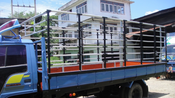 ISUZU NPR เครื่อง115 ยาว5เมตร แอร์ เพาเวอร์ รถสวยพร้อมใช้