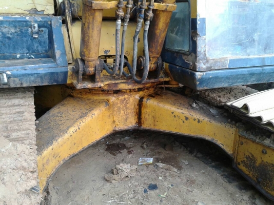 ขายรถขุดแม็คโค KOMATSU โคมัสสุ 120-3 เอกสารอินวอยซ์  สภาพพร้อมใช้งาน เครื่องดี ปั๊มดี ทำงานเร็ว ไฟฟ้าตัด โซ่ดี เอวแน่น