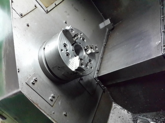 ขายครับขายเครื่องกลึง cnc สภาพใช้งานอยู่ 230000 บาท 0814583376 เอก ปทุม