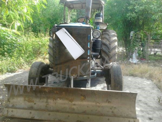 รถไถ ยี่ห้อ FORD รุ่น 6610 พร้อมอุปกรณ์ และเล่มทะเบียน สภาพพร้อมใช้งาน