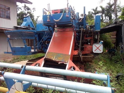 รถเกี่ยวข้าวราคาถูก 6BF1  ไดกิ้น 20 ตัวเดิน8 ปั๊มมอเตอร์ คายาบา