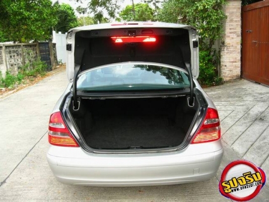 MERCEDES-BENZ E-CLASS W 211