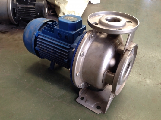 ขายปั้มน้ำหอยโข่งหัวสแตนเลส Ebara 4HP. 380 V ขนาดเข้า 2.5 นิ้ว ออก 1.5 นิ้ว สภาพสวย พร้อมใช้งาน ขายปั้มน้ำหอยโข่งหัวสแตนเลส Ebara 4HP. 380 V ขนาดเข้า 2.5 นิ้ว ออก 1.5 นิ้ว สภาพสวย พร้อมใช้งาน