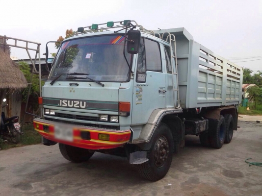 ขายรถบรรทุกสิบล้อดัมพ์ ISUZU นางฟ้า เครื่อง 195 แรง ปี 39 หัวเดิมบาง เครื่องเฟืองท้ายไม่เคยแกะ กระบะสามมิตรเปลี่ยนแผงข้าง ทะเบียนพร้อม