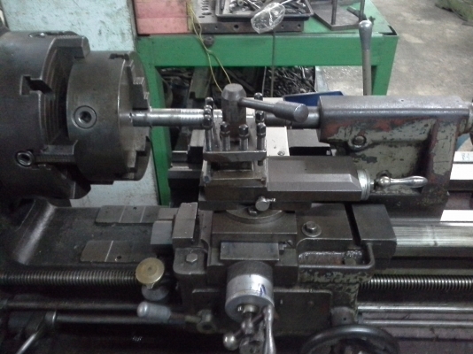 เครื่องกลึง 6 ฟุต ไต้หวัน CHIEN YEH 3 เพลา เกียร์บล็อคระบบจานหมุน เครื่องจักรพร้อมใช้งาน