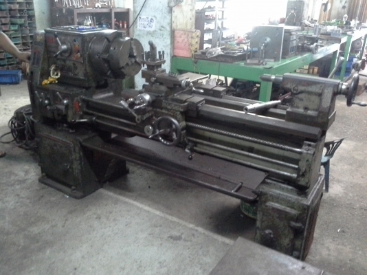 เครื่องกลึง 6 ฟุต ไต้หวัน CHIEN YEH 3 เพลา เกียร์บล็อคระบบจานหมุน เครื่องจักรพร้อมใช้งาน