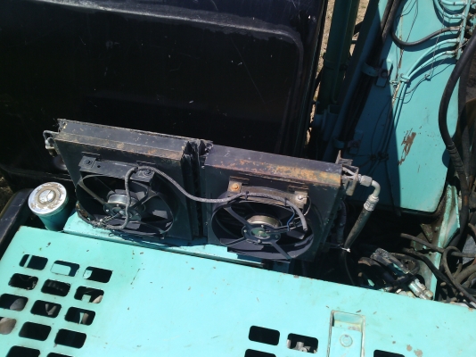 SK 135 SR สภาพพร้อมใช้ไฟ้ฟ้าครบเอกสารพร้อมทำงานไว้ประหยัด SK 135 SR สภาพพร้อมใช้ไฟ้ฟ้าครบเอกสารพร้อมทำงานไว้ประหยัด