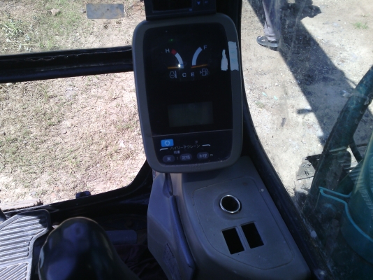 SK 135 SR สภาพพร้อมใช้ไฟ้ฟ้าครบเอกสารพร้อมทำงานไว้ประหยัด SK 135 SR สภาพพร้อมใช้ไฟ้ฟ้าครบเอกสารพร้อมทำงานไว้ประหยัด