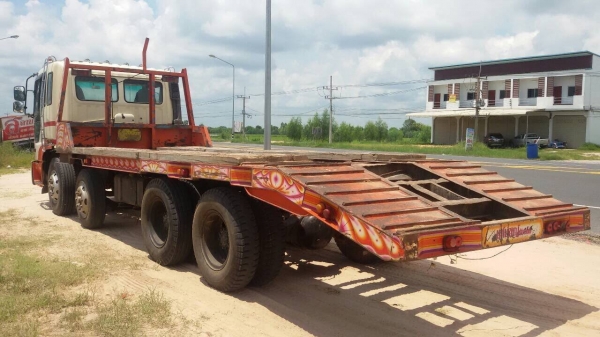 HINO (PROFIA ปี55) 12ล้อ2เพลา( เครื่องK13C ) 335 แรง โบอินเตอร์(คอมมอลเรล) พื้นกะบะยาว 6.50 ม. ยางดี เครื่องดี ครัทซีสวย หัวเดิมๆ บางๆ รถพร้อมใช้งาน ขาย 1,370,000 บาท