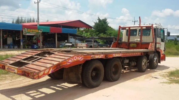 HINO (PROFIA ปี55) 12ล้อ2เพลา( เครื่องK13C ) 335 แรง โบอินเตอร์(คอมมอลเรล) พื้นกะบะยาว 6.50 ม. ยางดี เครื่องดี ครัทซีสวย หัวเดิมๆ บางๆ รถพร้อมใช้งาน ขาย 1,370,000 บาท