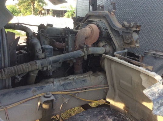 ISUZU 10ล้อRocky 175 แรง ยาว 7.2 ม. (ยาวพิเศษรถห้างแท้) กะบะพื้นปูสแตนเลส ตีนเป็ด ครัทซีดี เครื่องดี ยางดี ขาย 700,000 บาท